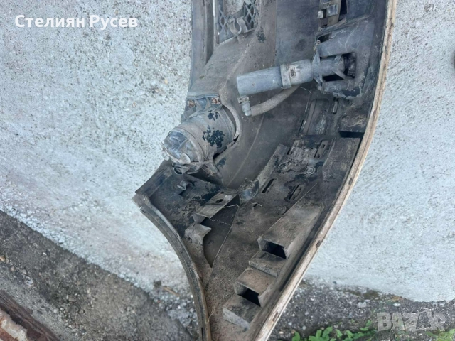 предна броня за VW Sharan 2.8i 204кс VR6 2002г - цена 60 лв само за бронята с забележки лява решетка, снимка 8 - Части - 51976086