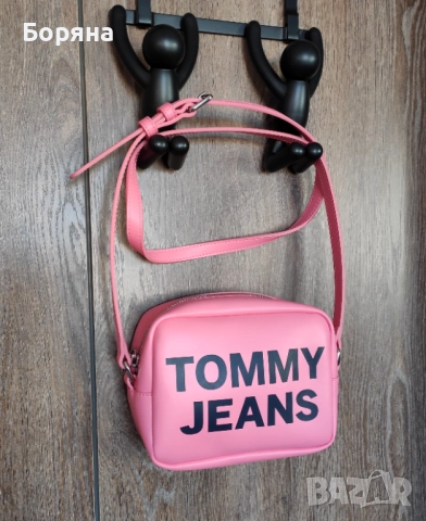 Tommy Jeans розова малка чанта, снимка 5 - Чанти - 52238180