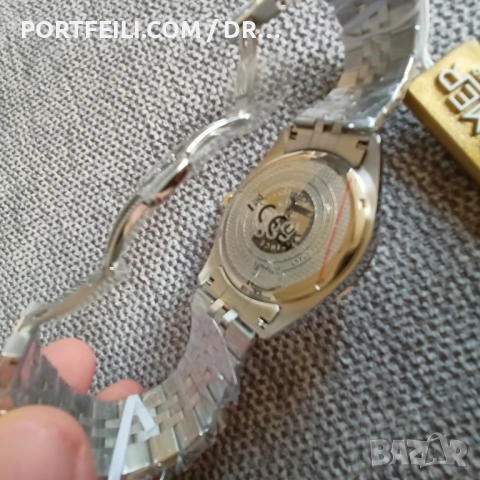 Швейцарски часовник Roamer, сапфир, 100м, гарант. произход, гаранция, снимка 11 - Мъжки - 53607705