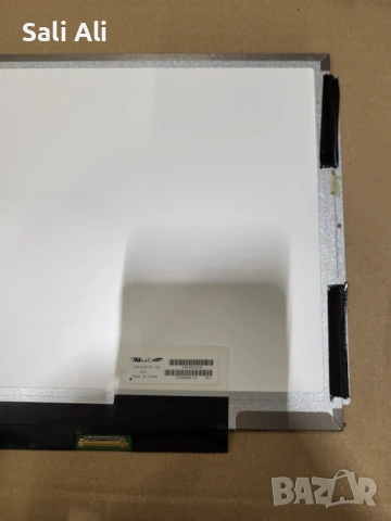 Samsung LTN133AT32-701 13.3" HD лаптоп дисплей употребяван, снимка 8 - Части за лаптопи - 53414676