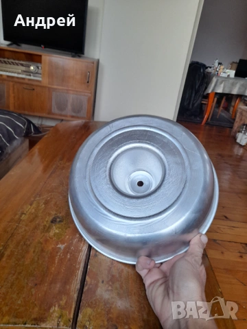 Стара алуминиева форма за кекс #10, снимка 4 - Други ценни предмети - 53539214