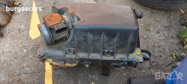 Кутия въздушен филтър Дебитомер 12569224 Opel Vectra 2.2 Z22SE -50лв