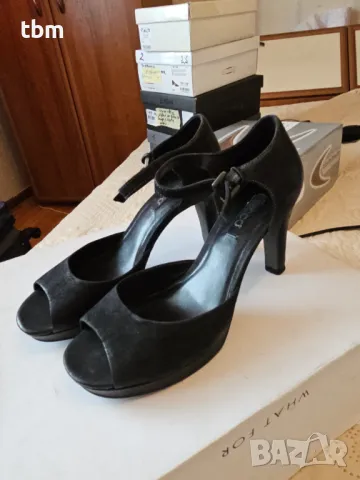 Сандали ECCO на ток, велур, черен цвят