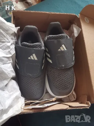 маратонки адидас за момиче, снимка 3 - Детски маратонки - 49604257