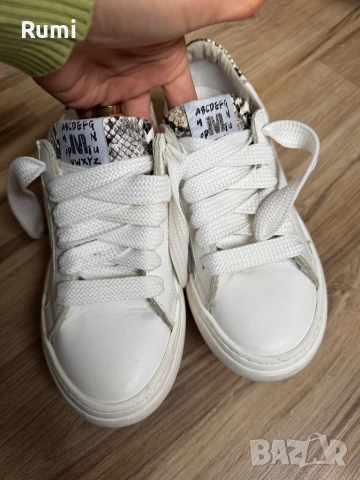 Оригинални спортно/елегантни дамски обувки MLN ! 38, снимка 4 - Дамски ежедневни обувки - 52323598