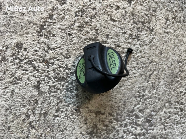 Капачка резервоар дизел оригинална БМВ Е90 91 BMW