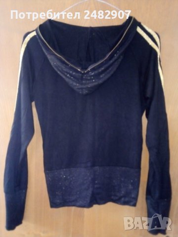 Дамска блуза с качулка, снимка 2 - Блузи с дълъг ръкав и пуловери - 41061568