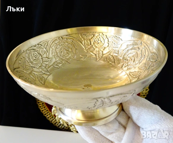 Бронзова бонбониера,съд за сервиране,релефни рози. , снимка 6 - Антикварни и старинни предмети - 53036361