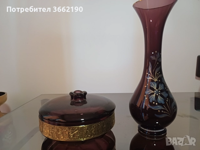 Ваза и бонбониера