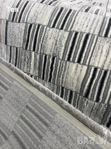 Тъкан килим , снимка 3 - Килими - 52572229