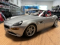 Чисто нов BBURAGO метален колекционерски модел количка BMW Z8 1:18, снимка 1