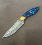 Ловен нож от Дамаска стомана дръжка смола и месинг кожена кания, снимка 1 - Ножове - 44744641