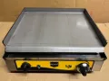 Електрическа скарa стоманена плоча гладкa 50/52см (2,5 kW) Турска, снимка 1
