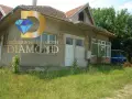 Двуетажна сграда в село Крепост, общ. Димитровград, снимка 1