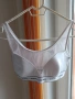 Спортен сутиен Guess оригинален , снимка 1