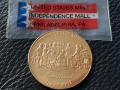 Позлатен 1792 - 1992 медал за 200 годишнината на Америка, снимка 1 - Нумизматика и бонистика - 36084296
