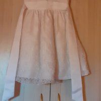 Бяла официална рокля с дантела, снимка 4 - Детски рокли и поли - 34014418