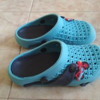 Сини  детски чехли джапанки тип Crocs, снимка 3 - Детски сандали и чехли - 35873940