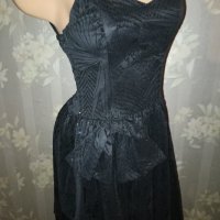 Черна официална рокля с отблясъци М, снимка 1 - Рокли - 38777941