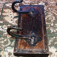 Старинна закачалка , снимка 4 - Антикварни и старинни предмети - 39715830