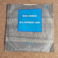 Bangles " Manic Monday" Vinyl 7",England , снимка 3 - Грамофонни плочи - 42109945