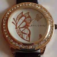 Красив дамски часовник BVLGARI с кристали Сваровски кожена каишка - 15283, снимка 1 - Дамски - 36194479