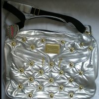  чанта / сак, марка Betsey Johnson материя еко кожа, размер 70/ 55 см, снимка 2 - Чанти - 34482191