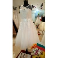 къса обемна булчинска сватбена рокля, снимка 2 - Сватбени рокли - 41870755