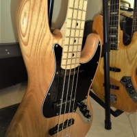 Jassen Jazz Bass-handcrafted, снимка 4 - Китари - 36190721