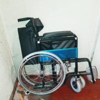 Инвалидна количка, тоалетна и проходилка , снимка 4 - Инвалидни колички - 44835689