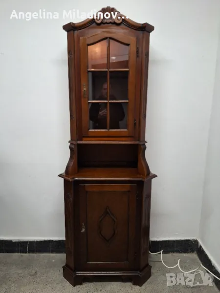 луксозна стъклена витрина с вградено осветление , снимка 1