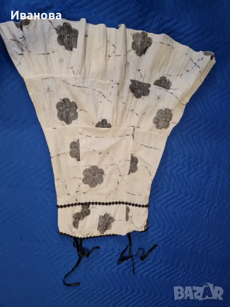 Рокля с бродерия, снимка 1