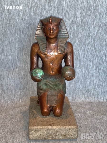Бронзова статуетка на Тутмос IV, снимка 1