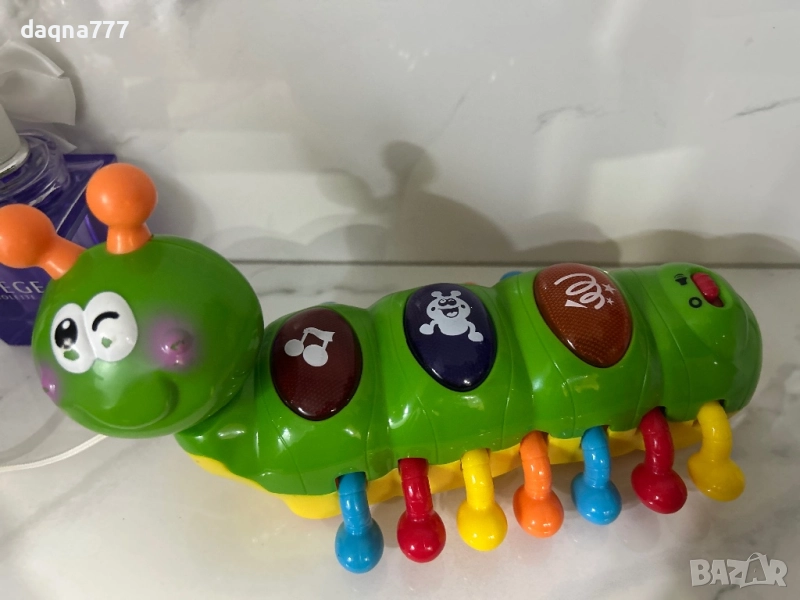 Бебешка играчка музикална гъсеница Playgo Giggling Германия, снимка 1