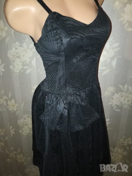 Черна официална рокля с отблясъци М, снимка 1