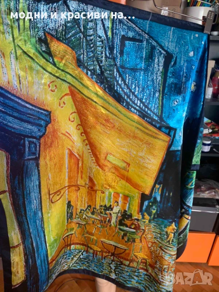 Шал с репродукция на картина на Ван Гог (Café Terrace at Night), снимка 1