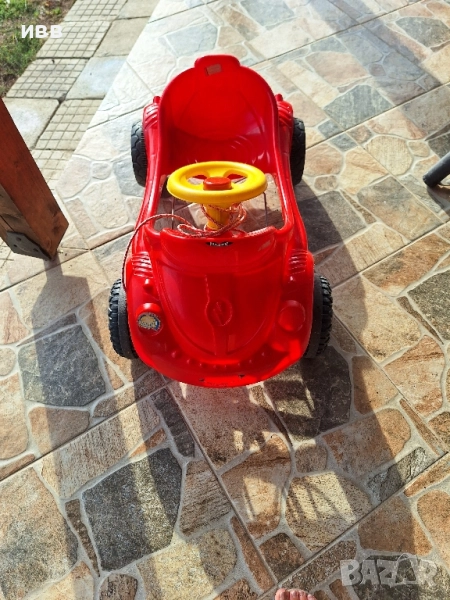 Намалена на 29лв Кола с педали, снимка 1