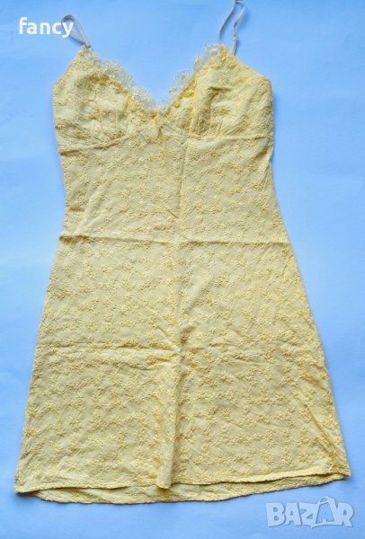 Жълта лятна рокля, снимка 1