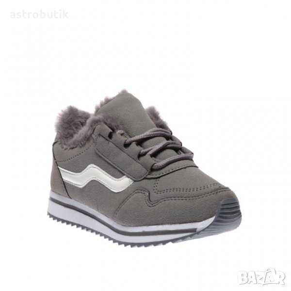 Детски спортни обувки с топла подплата, снимка 1