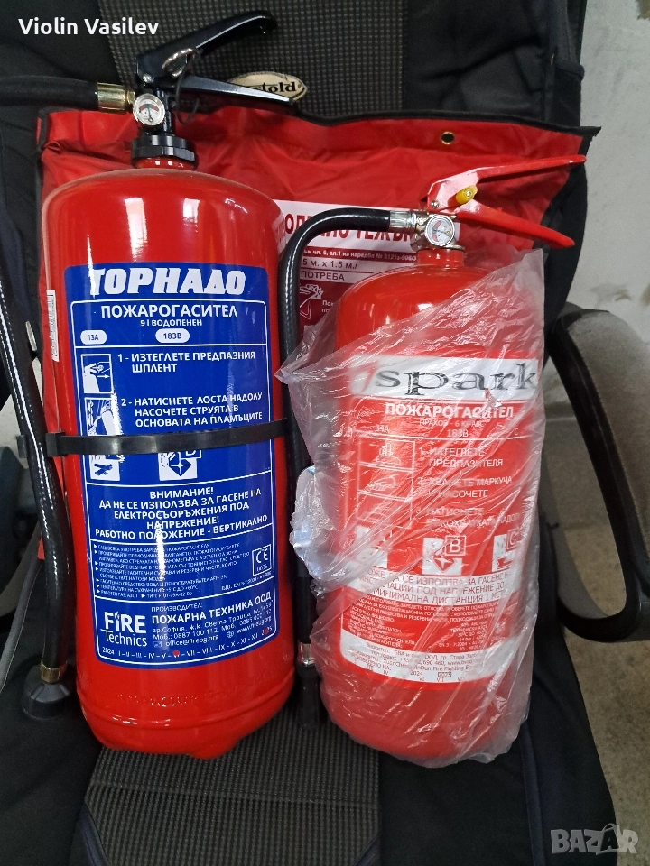 Чисто нови пожарогасители и одеяло , снимка 1