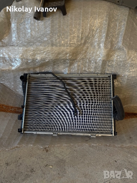 Воден радиатор BMW E39 520i , снимка 1