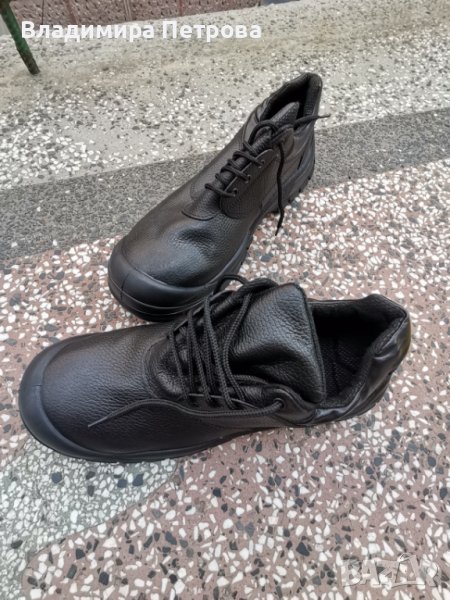 Работни обувки с бомбе, снимка 1