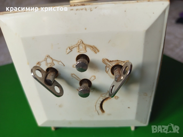 Стар механичен будилник, снимка 2 - Други - 52242343