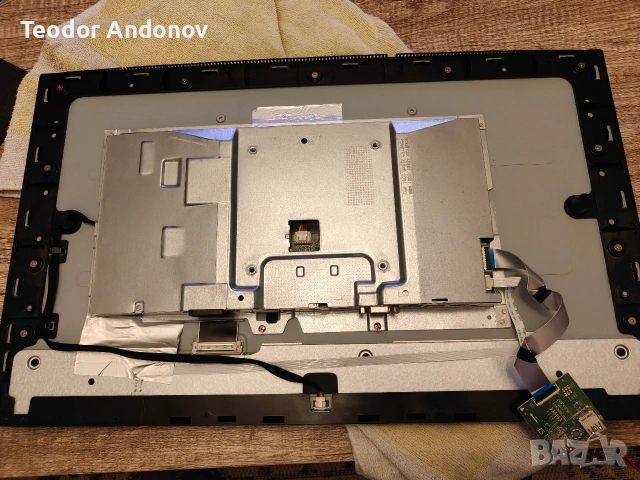 За части! Монитор Dell P2319H, снимка 7 - Монитори - 53134250