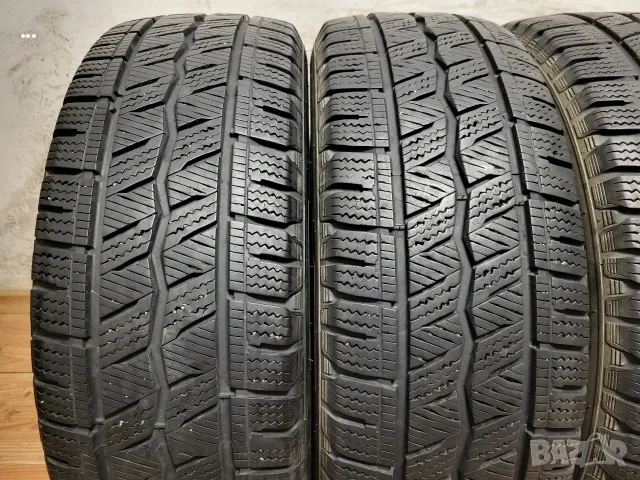 215/65/16C Hankook / бус зимни гуми, снимка 2 - Гуми и джанти - 56086456