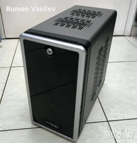 Мини сървър NAS Chenbro ES34069 4xHotSwap HDD MiniITX Sapphire Pure Mini E350, снимка 2 - Работни компютри - 55904291