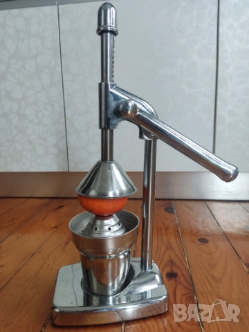 Професионална ръчна цитруспреса