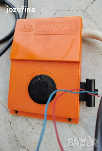 Ретро комплект Piko Junior H0 – локомотиви, вагони, релси и контролер, снимка 6 - Антикварни и старинни предмети - 50651207