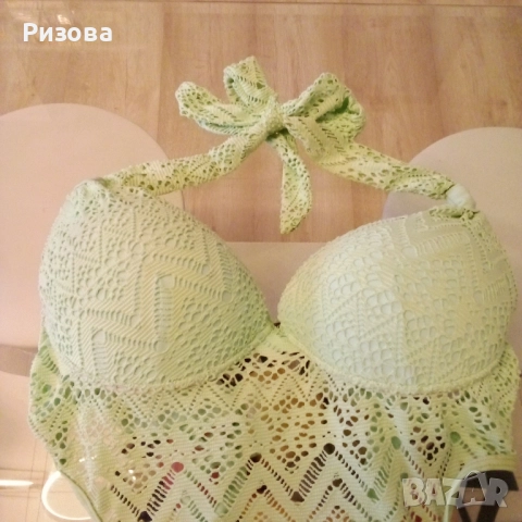 Продавам комплект светло зелен,цял бански с перелина, снимка 2 - Бански костюми - 51548575