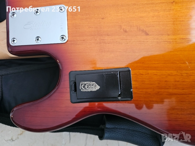 Продавам: Sterling Ray35 by Music Man – 5-струнен бас с активна електроника, снимка 8 - Китари - 52373205